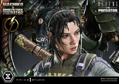 Aliens vs. Predator (Comic) Ultimate Premium Masterline Statue 1/4 Machiko & Broken Tusk Predator 79 cm 4582647125309
