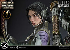 Aliens vs. Predator (Comic) Ultimate Premium Masterline Statue 1/4 Machiko & Broken Tusk Predator 79 cm 4582647125309