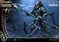 Aliens vs. Predator (Comic) Ultimate Premium Masterline Statue 1/4 Machiko & Broken Tusk Predator Deluxe Version 84 cm 4582647125316