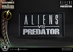 Aliens vs. Predator (Comic) Ultimate Premium Masterline Statue 1/4 Machiko & Broken Tusk Predator Deluxe Version 84 cm 4582647125316