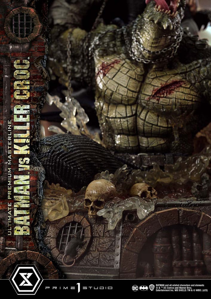 Batman Ultimate Premium Masterline Series Statue Batman Versus Killer Croc 71 cm 4580708048451