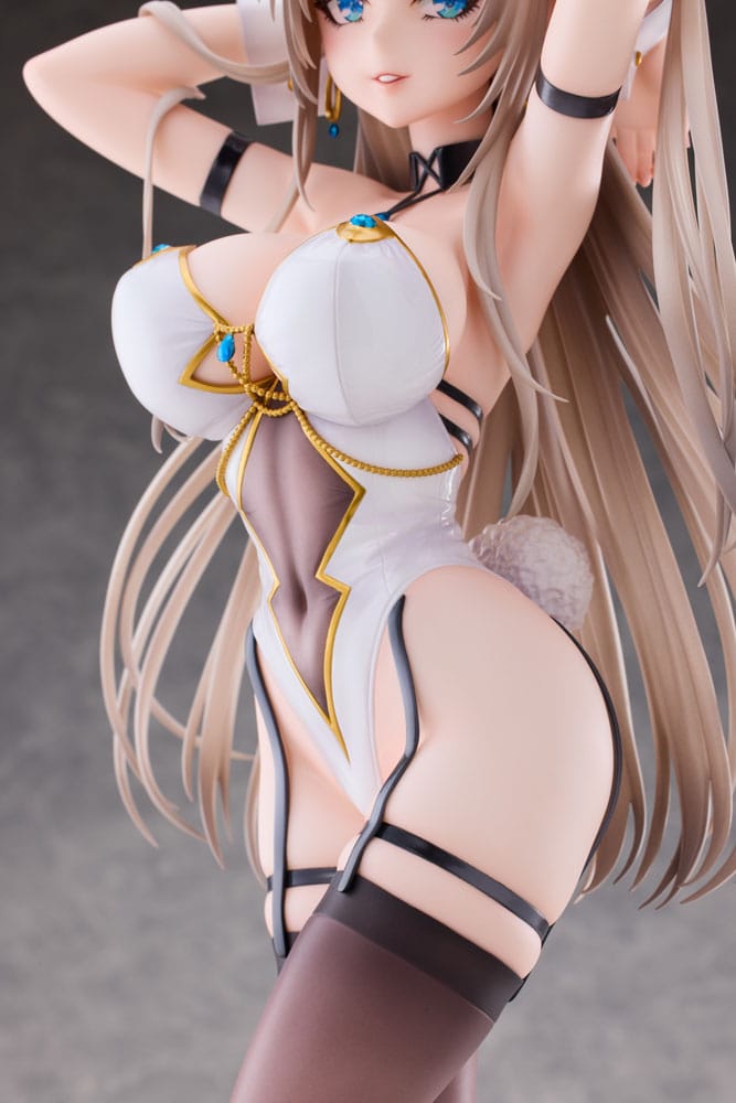 Original Character PVC Statue 1/4 White Bunny Onee-san Illustrated by sakiyamama 43 cm 4897136260578