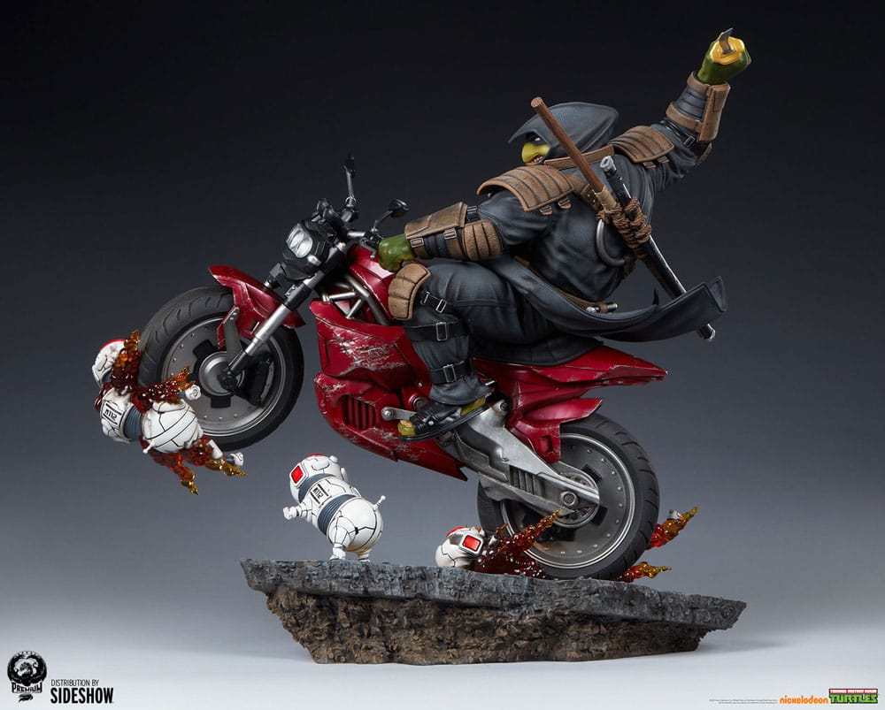 Teenage Mutant Ninja Turtles Statue 1/4 The Last Ronin On Bike 53 cm 0712179859418