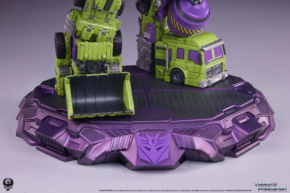 Transformers Museum Scale Statue Devastator 114 cm 0783214378072