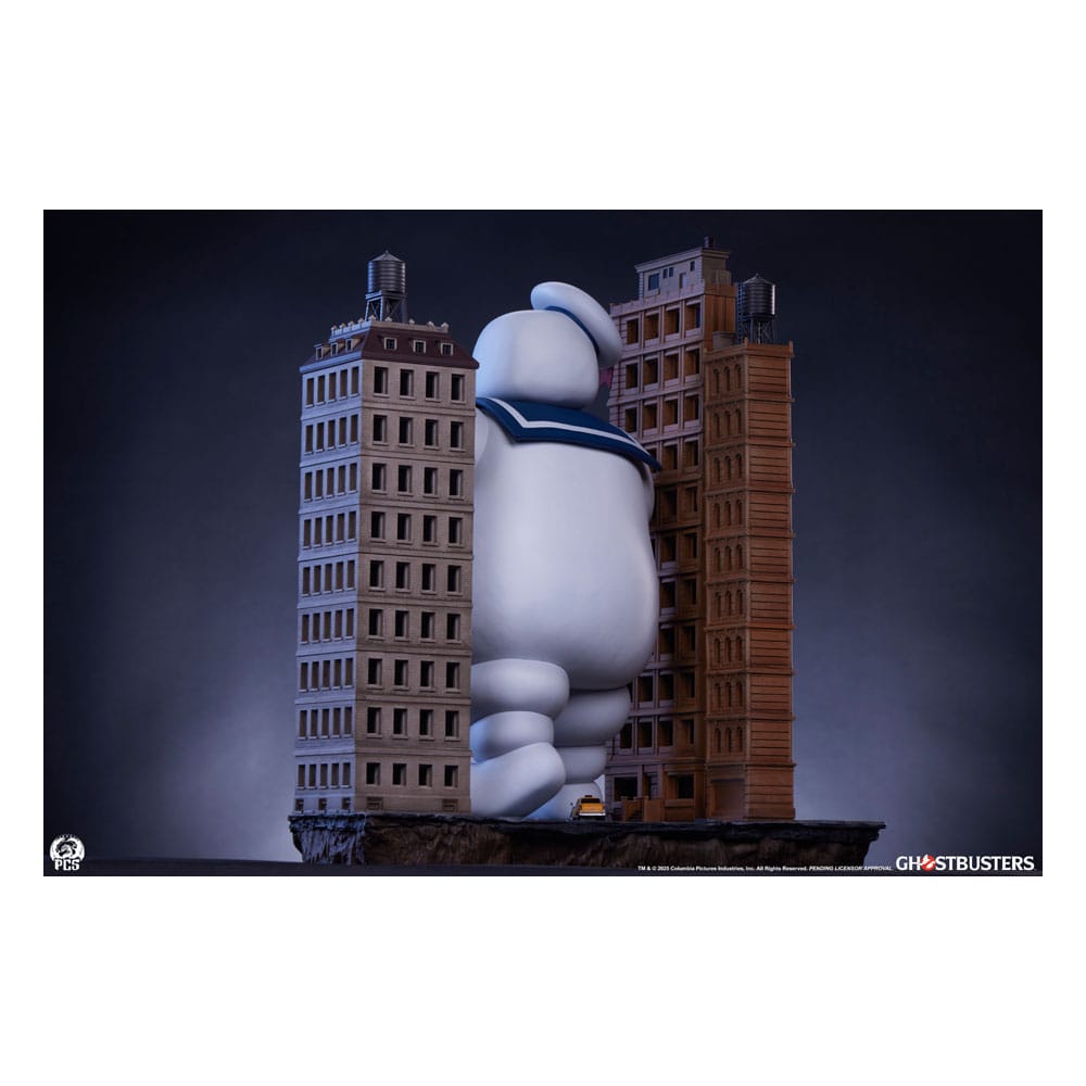 The Ghostbusters Diorama Statue Stay Puft Marshmallow Man 74 cm 0783214379048