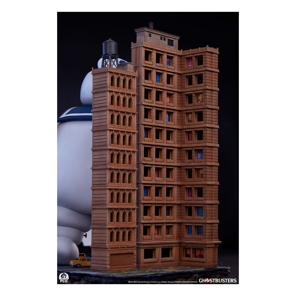 The Ghostbusters Diorama Statue Stay Puft Marshmallow Man 74 cm 0783214379048