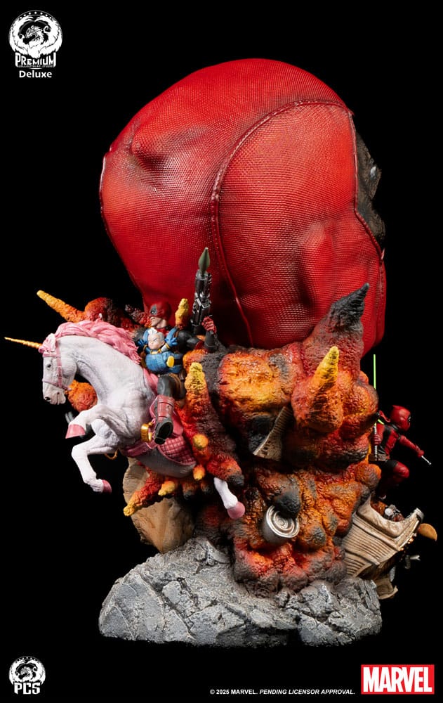 Marvel Fine Art Bust Deadpool Deluxe Edition 42 cm  0783214378492