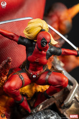 Marvel Fine Art Bust Deadpool Deluxe Edition 42 cm  0783214378492
