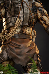 Predator Statue 1/2 Predator 117 cm 0783214380242