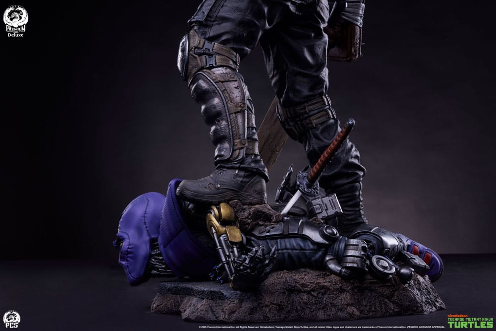 Teenage Mutant Ninja Turtles Legends Statue 1/3 Casey Jones Deluxe Edition 65 cm  0783214378980