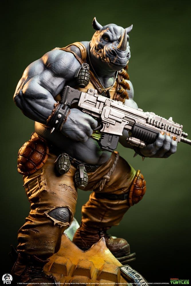 Teenage Mutant Ninja Turtles Legends Statue 1/3 Rocksteady 69 cm  0783214379857