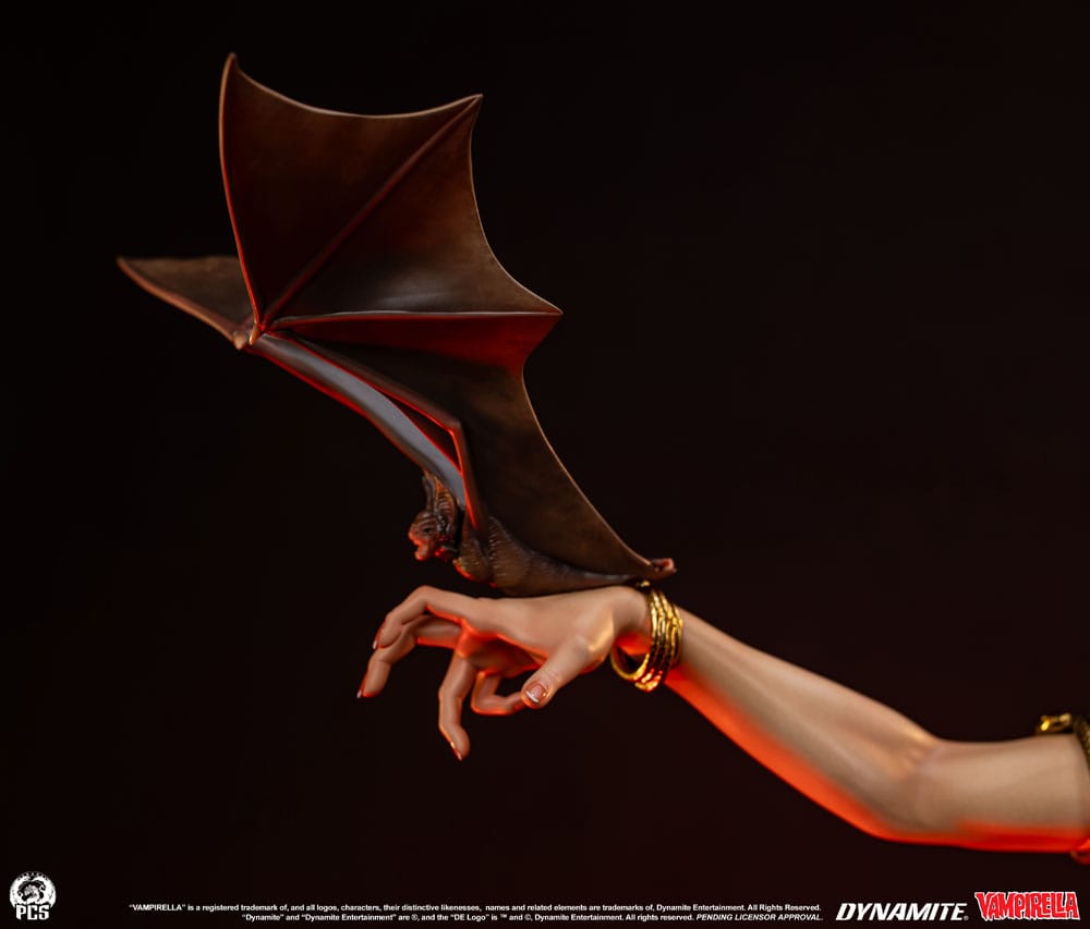 Vampirella Statue 1/2 Vampirella 112 cm 0783214379468