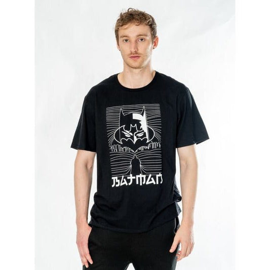 DC Comics T-Shirt Batman Anime City Größe XLDC Comics T-Shirt Batman Anime City Size XLDC Comics T-Shirt Batman Anime City (XL)DC Comics Camiseta Batman Anime City Talla XL 5054015508520