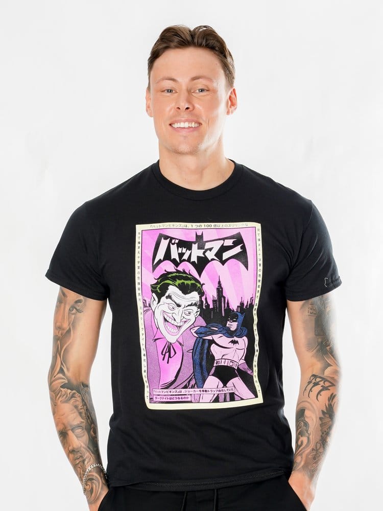 Batman T-Shirt Joker Anime Poster Größe XXLBatman T-Shirt Joker Anime Poster Size XXLBatman T-Shirt Joker Anime Poster (XXL)Batman Camiseta Joker Anime Poster Talla XXL 5054015508964
