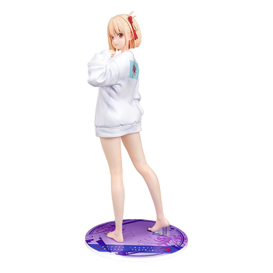 Lycoris Recoil PVC Statue 1/7 Chisato Nishikigi: Oversized Sweatshirt Ver. 25 cm 4580678969107