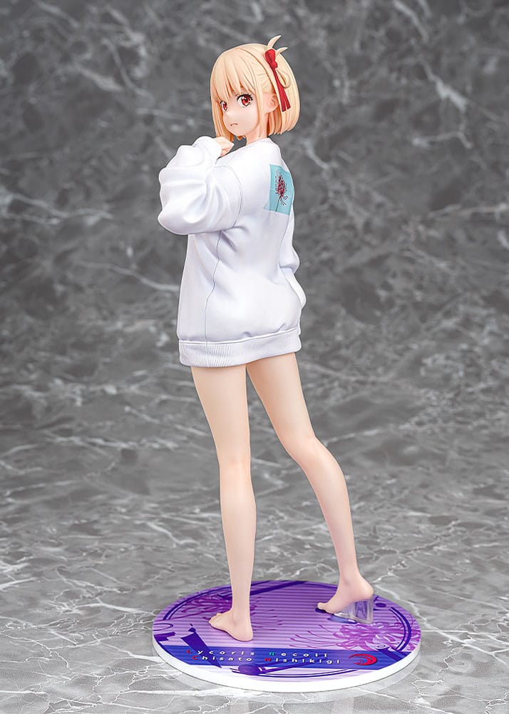 Lycoris Recoil PVC Statue 1/7 Chisato Nishikigi: Oversized Sweatshirt Ver. 25 cm 4580678969107