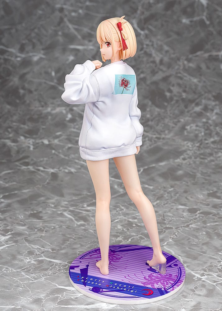 Lycoris Recoil PVC Statue 1/7 Chisato Nishikigi: Oversized Sweatshirt Ver. 25 cm 4580678969107
