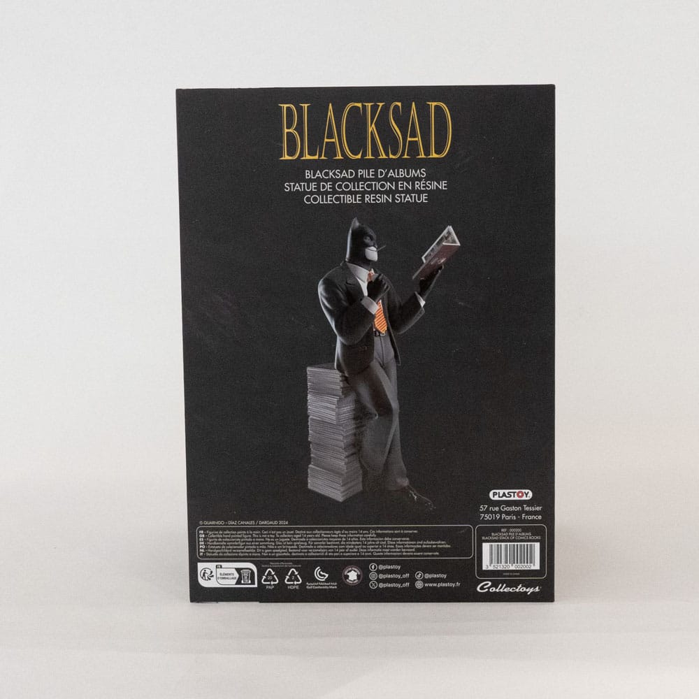 Blacksad: Blacksad on a Pile of Comics Figure 3521320002002