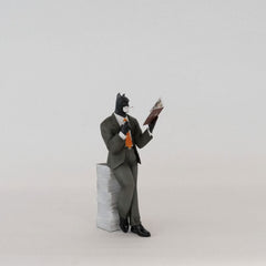 Blacksad: Blacksad on a Pile of Comics Figure 3521320002002