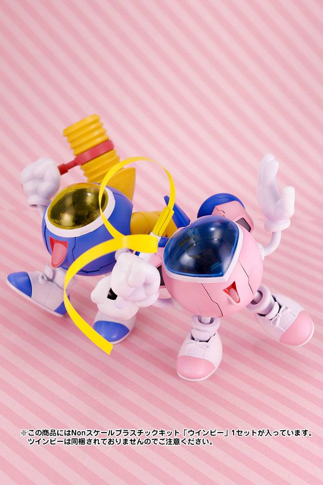 TwinBee Rainbow Bell Adventure Plastic Model Kit Winbee 10 cm 4582362382230