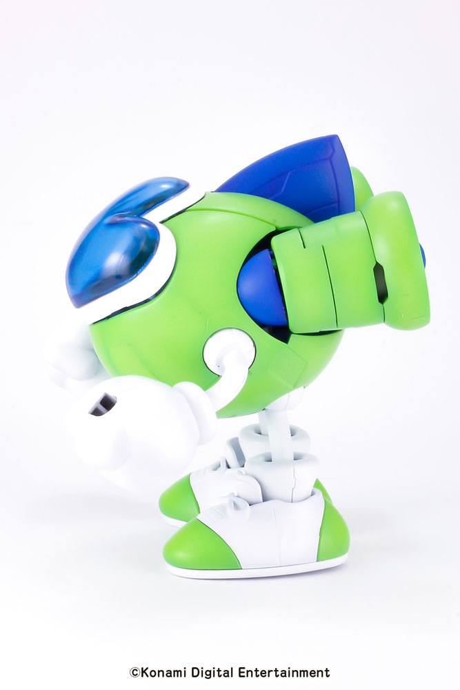 TwinBee Rainbow Bell Adventure Plastic Model Kit Gwinbee 10 cm 4582362382483