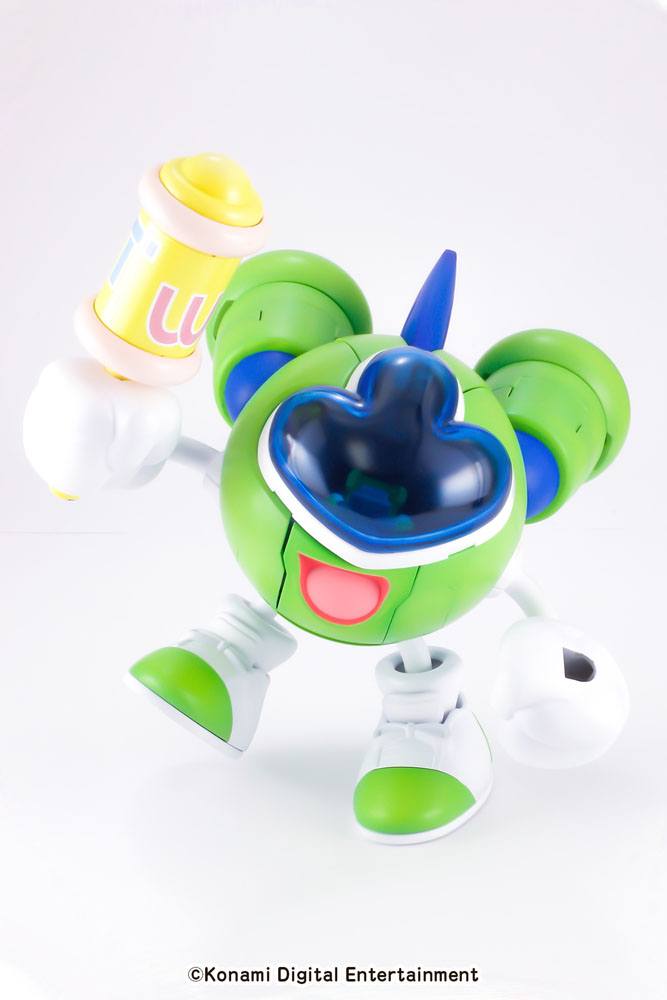 TwinBee Rainbow Bell Adventure Plastic Model Kit Gwinbee 10 cm 4582362382483