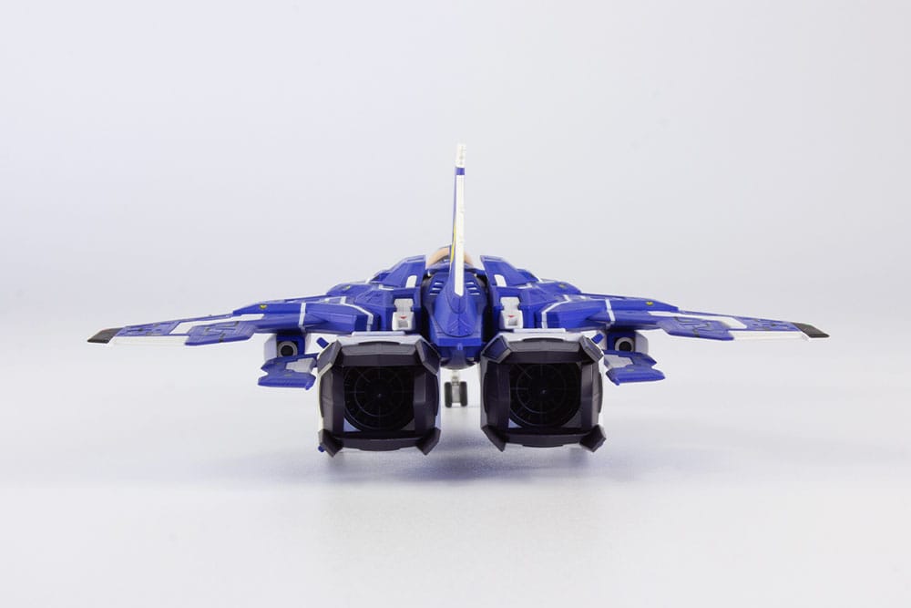 Raiden V Director´s Cut Plastic Model Kit 1/100 FT-00004A Azuma 2P Color Ver. 18 cm     4582362384074