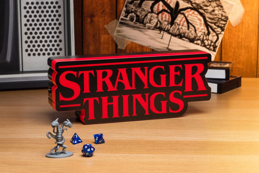 Stranger Things Logo Light 31 cm 5055964797232