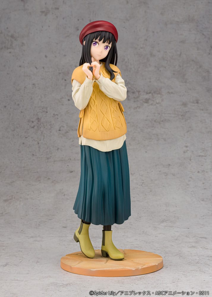 Lycoris Recoil PVC Statue 1/7 Takina Inoue Winter Ver. 23 cm              4582666825198