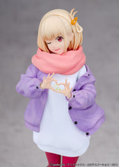 Lycoris Recoil PVC Statue 1/7 Chisato Nishikigi Winter Ver. 23 cm               4582666825204