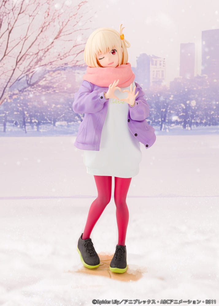 Lycoris Recoil PVC Statue 1/7 Chisato Nishikigi Winter Ver. 23 cm               4582666825204