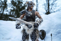 The Elder Scrolls V Skyrim Action Figure 1/6 Dragonborn Deluxe Edition 32 cm 0713929403820