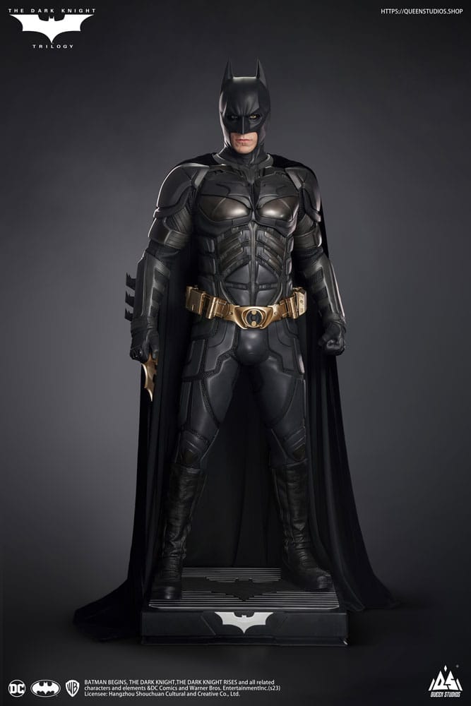 The Dark Knight Life-Size Statue Batman Premium Edition 207 cm 6972662531236