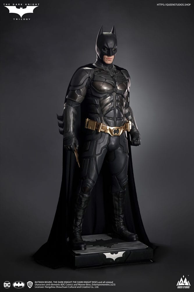 The Dark Knight Life-Size Statue Batman Premium Edition 207 cm 6972662531236