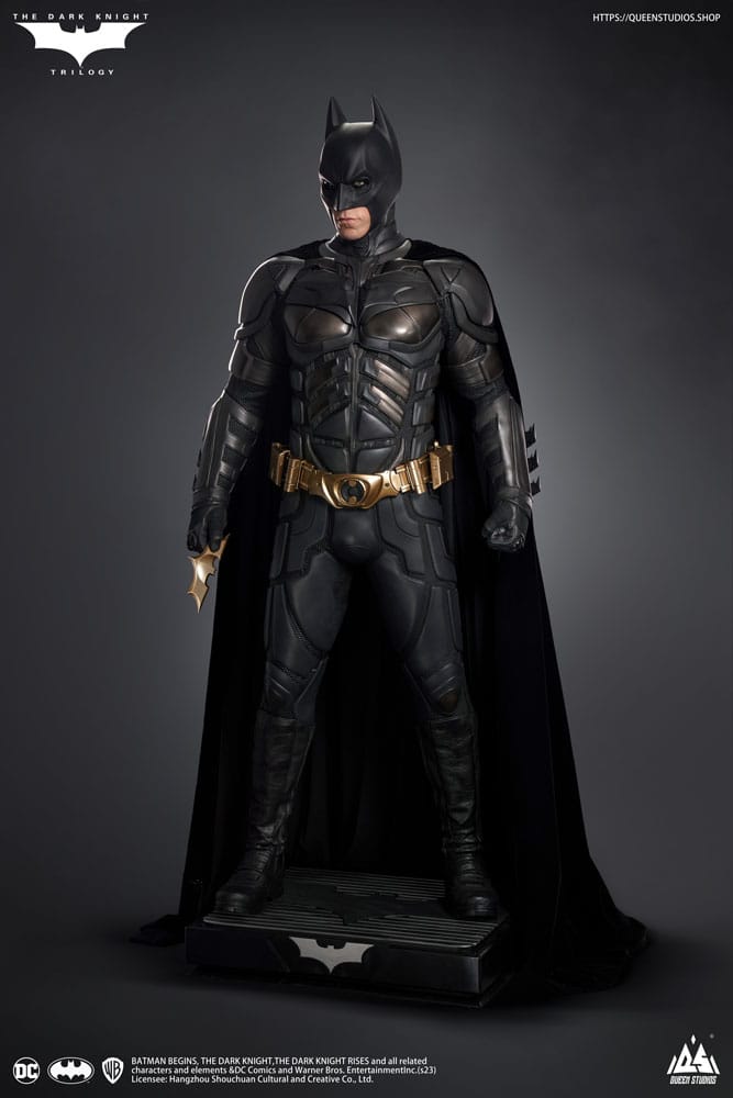 The Dark Knight Life-Size Statue Batman Premium Edition 207 cm 6972662531236