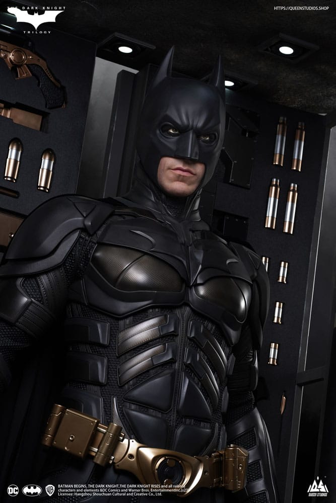 The Dark Knight Life-Size Statue Batman Ultimate Edition 207 cm 6972662531274