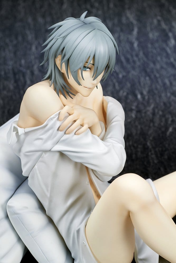 Togainu No Chi PVC Figure 1/7 Akira 14 cm 4560393843289