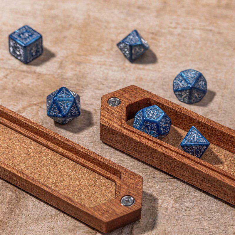 Q Workshop Sapelli Dice Box All dice tell a story 5907699497423