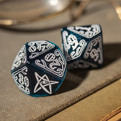 Call of Cthulhu Dice Set Abyssal & White (7) 5907699495979