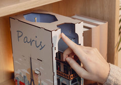 Paris Tiny Adventures Book Nook Mini Diorama 23 cm 4043529005398