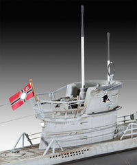 Das Boot Model Kit Gift Set 1/144 U-Boot U96 Typ VII C 40th Anniversary 46 cm 4009803056753