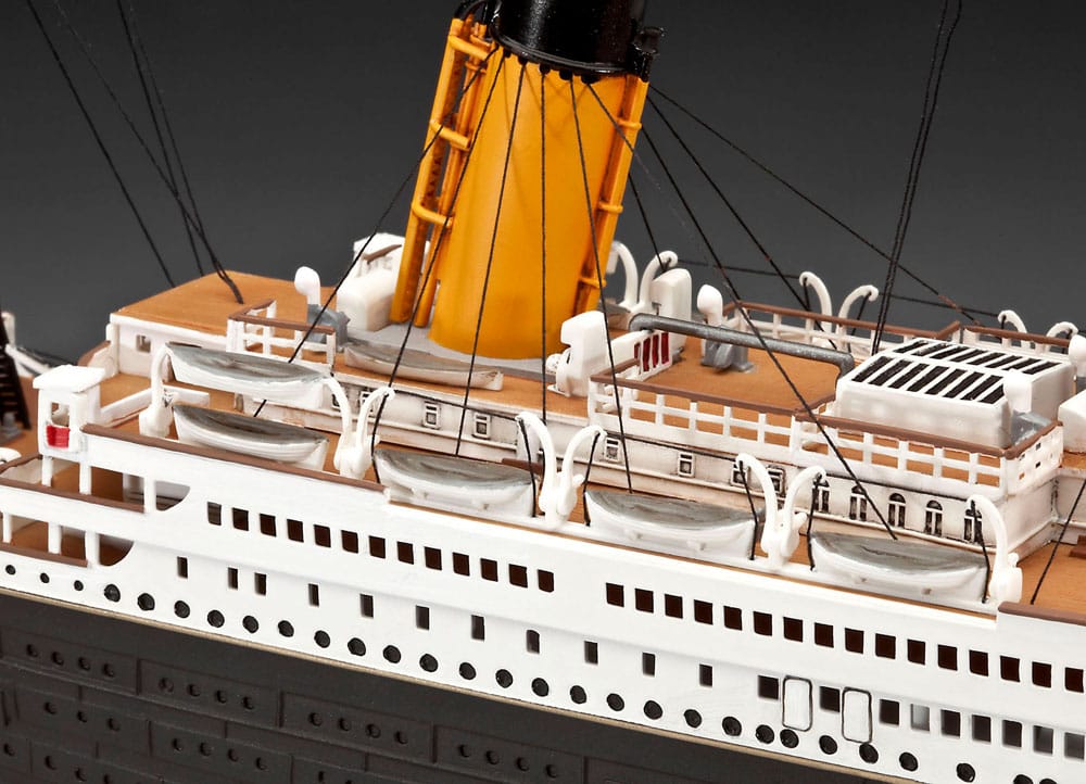 Titanic Model Kit Gift Set 1/400 R.M.S. Titanic 100th Anniversary Edition 67 cm 4009803057156