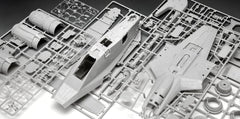 Star Wars The Mandalorian and Grogu Revell Modellbausatz 1/72 Razor Crest 34 cmStar Wars The Mandalorian and Grogu Revell Model Kit 1/72 Razor Crest 34 cmStar Wars The Mandalorian and Grogu Revell maquette 1/72 Razor Crest 34 cmStar Wars The Mandalorian a 4009803067476