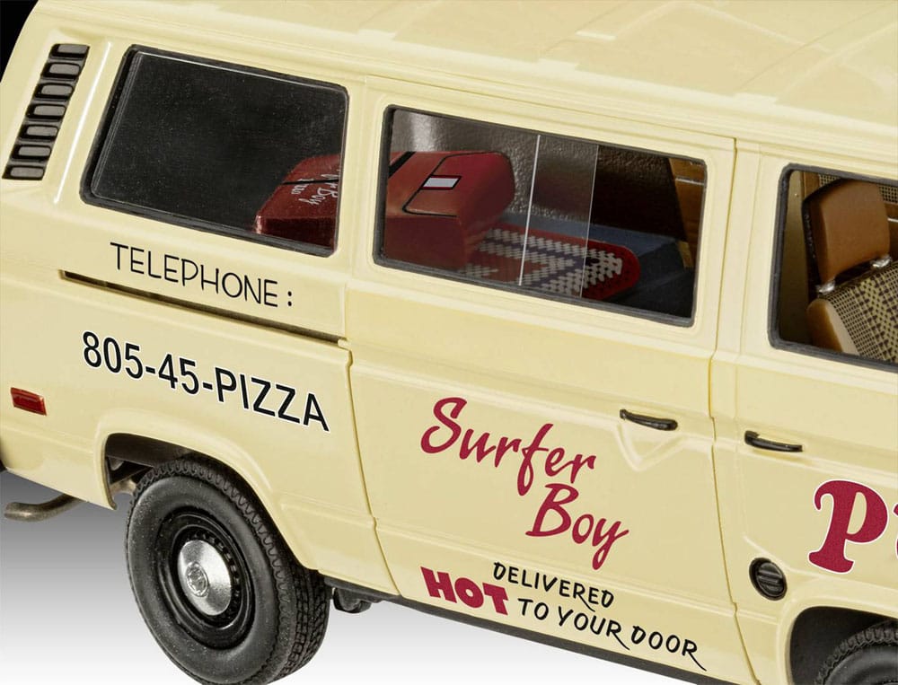 Stranger Things Model Kit 1/25 VW T3 Bus Surfer Boy 19 cm 4009803077253