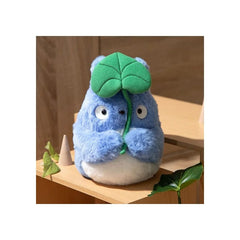 My Neighbor Totoro Nakayoshi Plush Figure Medium Totoro with leaf 20 cm 3760372330415