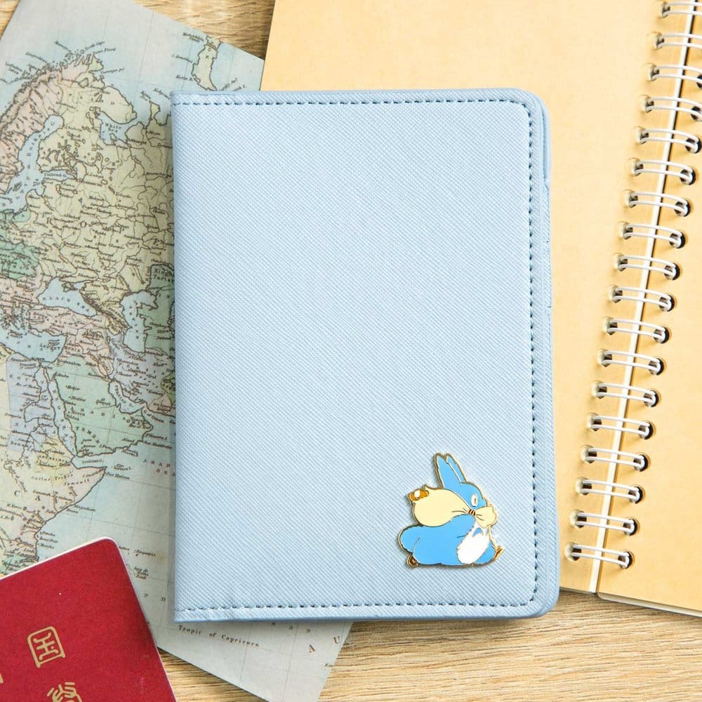 My Neighbor Totoro Passport Case Middle Totoro 4954043143520