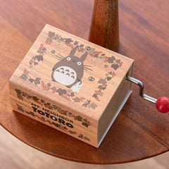 My Neighbor Totoro Hand Crank Music Box Autumn Leaf 4905610405008