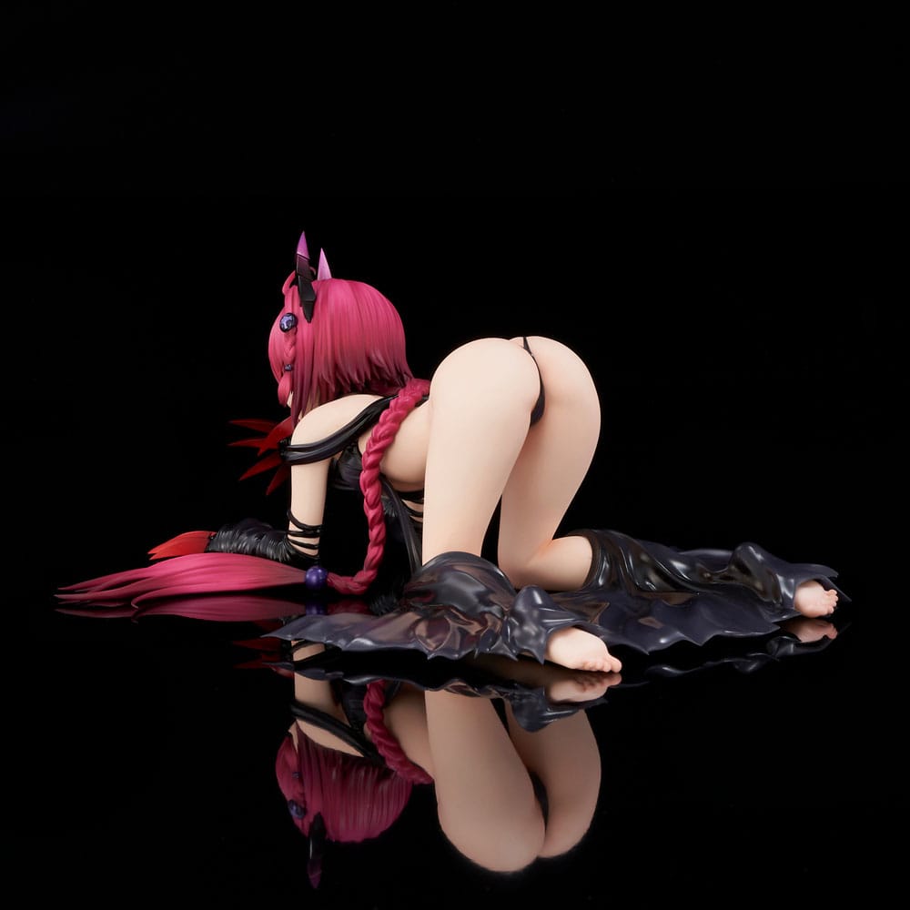 To Love-Ru Darkness Statue PVC 1/6 Mea Kurosaki Darkness Ver. 15 cm 4589642714651