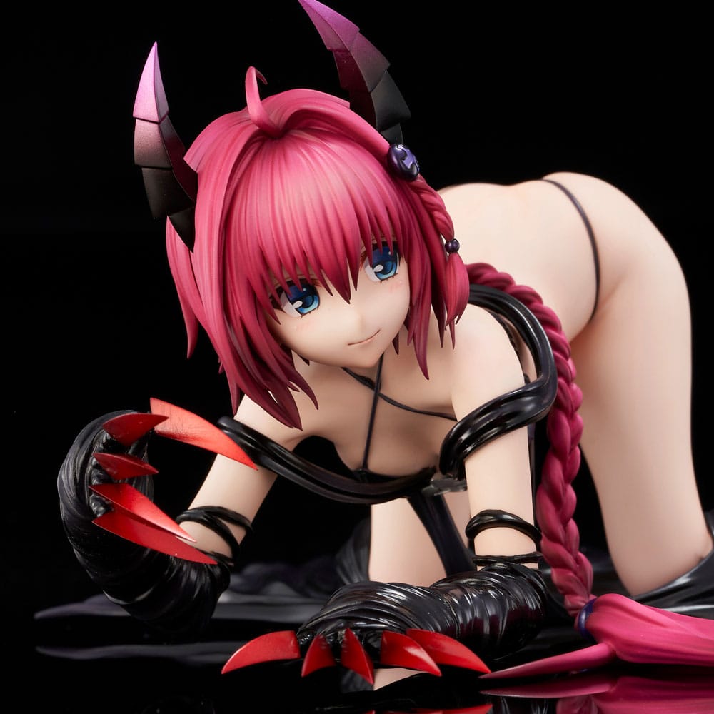 To Love-Ru Darkness Statue PVC 1/6 Mea Kurosaki Darkness Ver. 15 cm 4589642714651