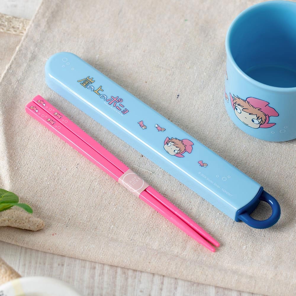 Ponyo Chopsticks with Box Ponyo on the Cliff 16 cm 4973307649400